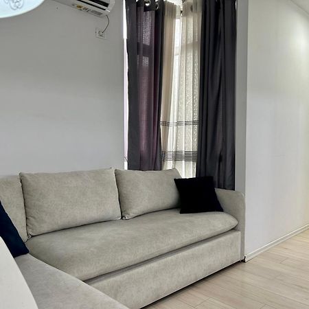 A&X Lovely And Central Apartment - 24H Self Check-In ติรานา ภายนอก รูปภาพ