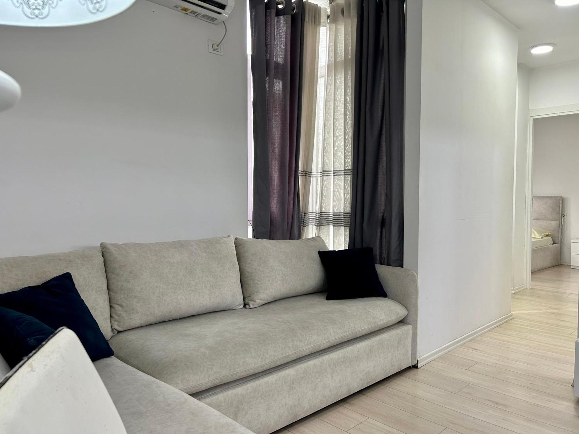A&X Lovely And Central Apartment - 24H Self Check-In ติรานา ภายนอก รูปภาพ