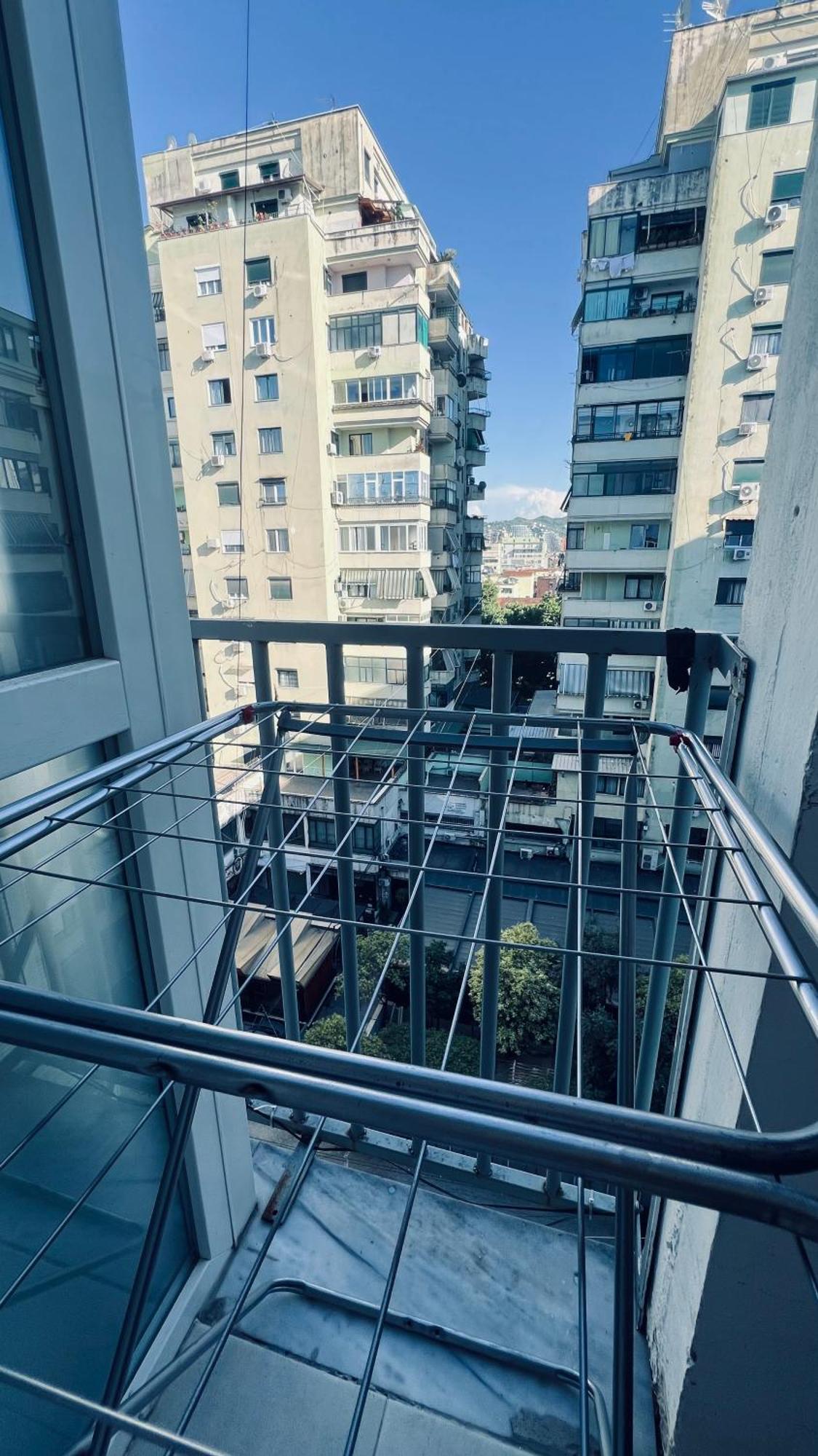 A&X Lovely And Central Apartment - 24H Self Check-In ติรานา ภายนอก รูปภาพ